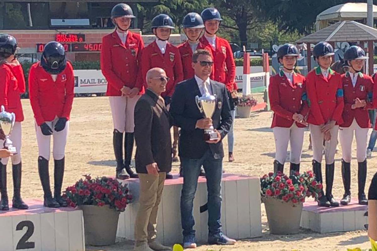 Ponyteam gewinnt Nationenpreis in Gorla Minore in Italien.